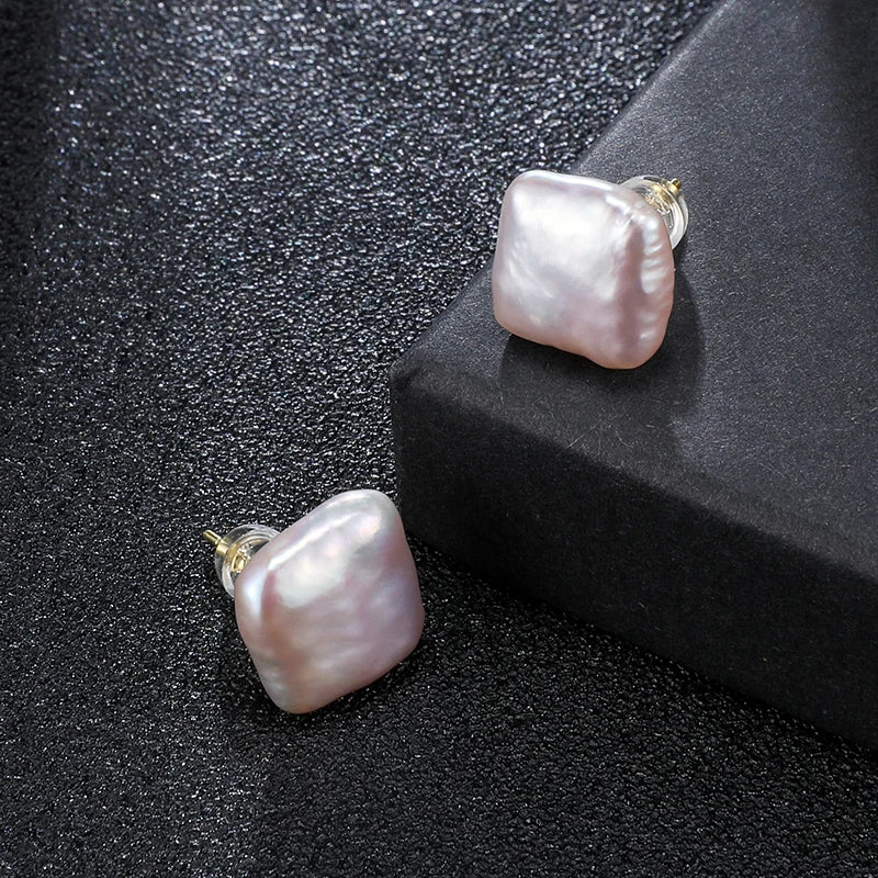 Barocke Perlen-Ohrstecker