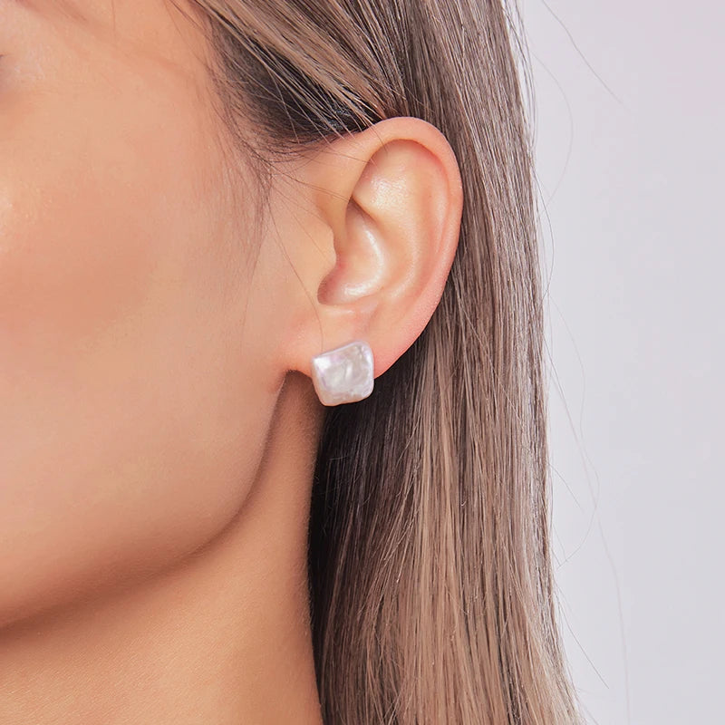 Barocke Perlen-Ohrstecker